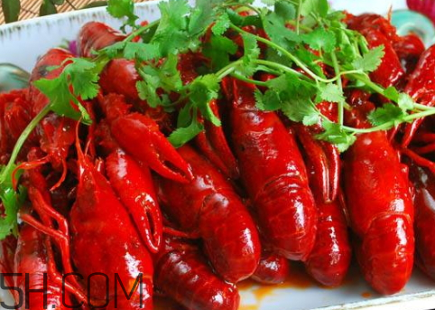 2018年小龍蝦多少錢一斤？2018年養(yǎng)殖小龍蝦的前景