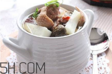 秋燥喝什么湯好？秋季適合吃什么肉？