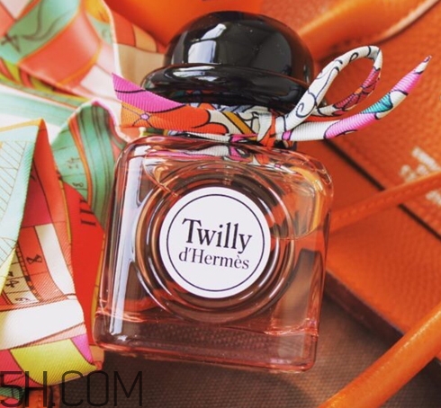愛(ài)馬仕twilly香水多少錢(qián)？愛(ài)馬仕twilly絲巾香水專柜價(jià)格
