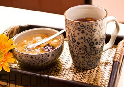 秋季滋補(bǔ)養(yǎng)生越補(bǔ)越好嗎？2017年秋天是幾月份？