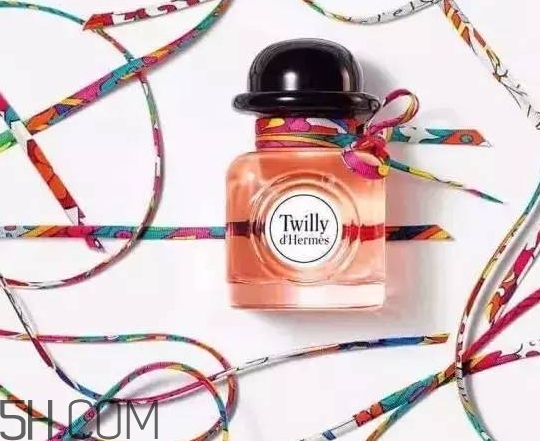 愛馬仕twilly香水怎么打開？愛馬仕twilly絲巾香水怎么用
