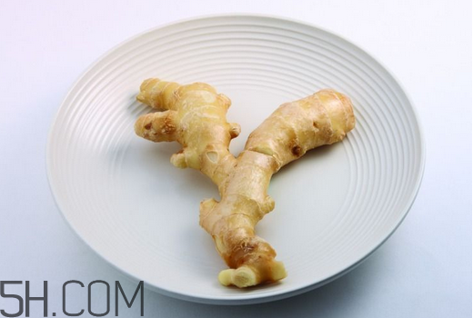 秋天早上能吃姜嗎？秋天喝什么蜂蜜好？