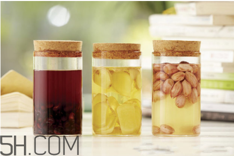 吃醋泡姜要注意什么？醋泡姜用老姜還是嫩姜？