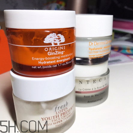 珂潤面霜適合夏天用嗎？夏天用珂潤面霜會(huì)油嗎？