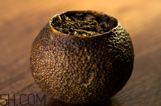 小青柑好喝嗎？小青柑有白霜是發(fā)霉了嗎