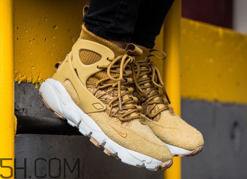 nike air footscape mid小麥配色上腳效果怎么樣？