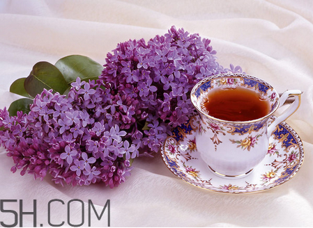 肝火旺盛有哪些表現(xiàn)？肝火旺的面部癥狀