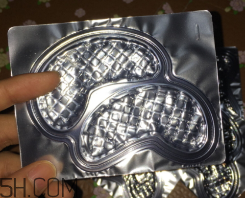 可貝爾燕窩特潤(rùn)修護(hù)眼紋消眼貼膜多少錢？怎么樣？