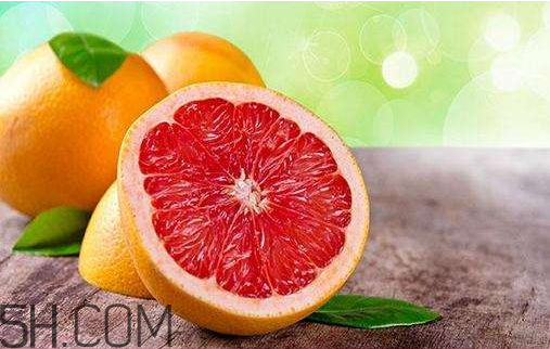 紅心柚子是轉(zhuǎn)基因的嗎？柚子皮泡水的功效