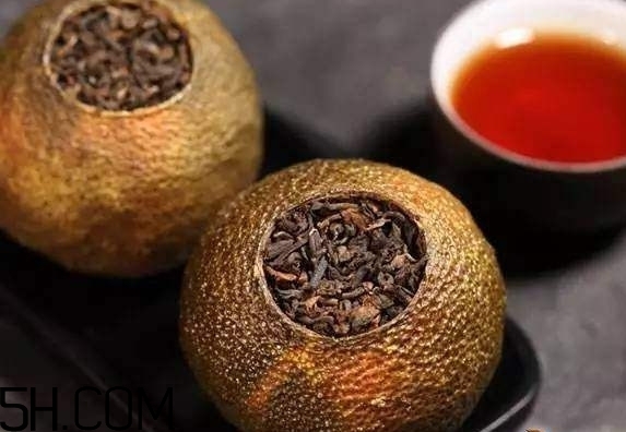 小青柑會(huì)上火嗎？小青柑整個(gè)泡和掰開泡味道有什么區(qū)別？