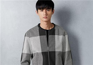 太平鳥衣服檔次怎么樣？太平鳥衣服貴嗎？