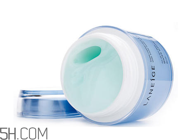 蘭芝護(hù)膚品怎么樣？蘭芝適合油性皮膚嗎？