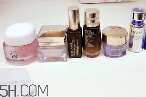 月經期間可以用眼霜嗎_來大姨媽能用眼霜嗎