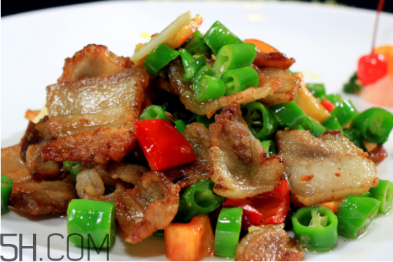 大熱天感冒了怎么辦？感冒的飲食調(diào)理