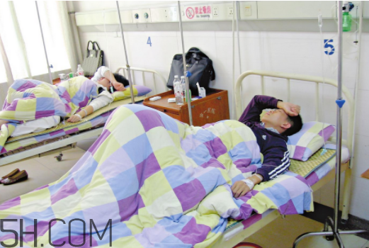 感冒吃什么菜好？感冒需要打點滴嗎？