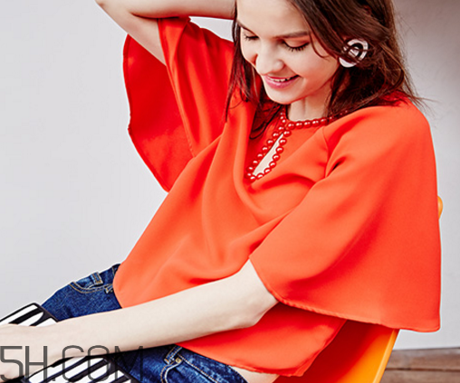 太平鳥衣服檔次怎么樣？太平鳥衣服貴嗎？