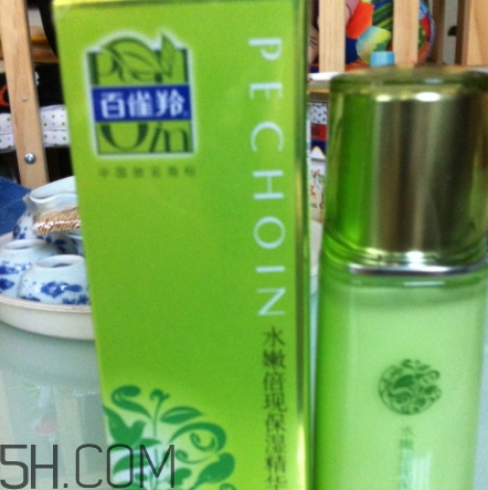 百雀羚乳液怎么打開？百雀羚乳液瓶蓋怎么開