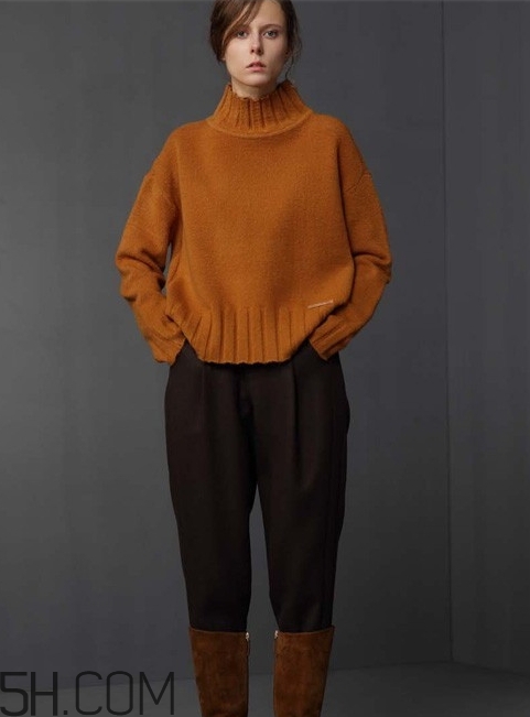 焦糖色毛衣配什么褲子？焦糖色毛衣配什么鞋子？