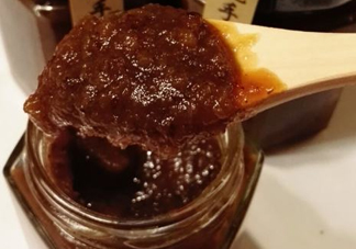 天天飲姜棗膏有會(huì)怎樣？紅糖姜棗膏吃了臉上長(zhǎng)痘嗎