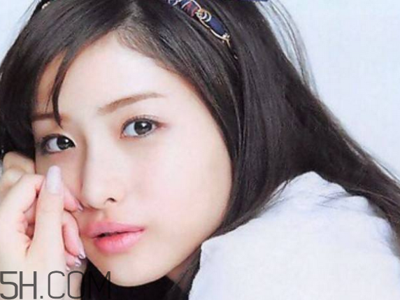 資生堂新透白眼霜怎么樣？資生堂新透白眼霜多少錢？