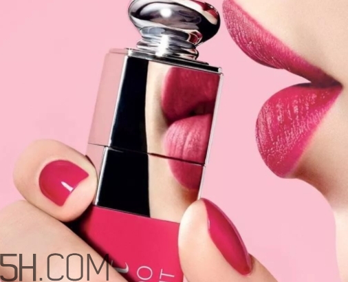 dior迪奧魅惑染唇蜜多少錢(qián)？迪奧魅惑染唇蜜專柜價(jià)格