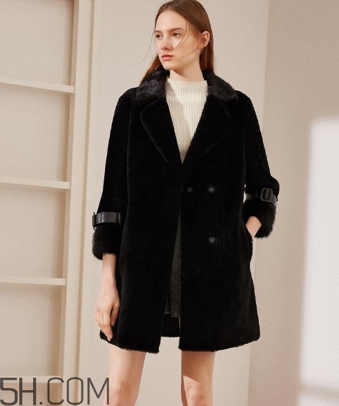 伊芙麗的衣服貴嗎？伊芙麗衣服質(zhì)量怎么樣？