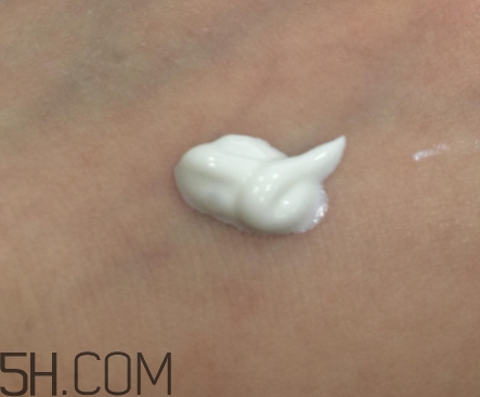 百雀羚防曬霜怎么用？百雀羚防曬霜怎么卸？