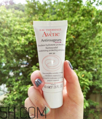 雅漾修紅隔離霜怎么樣？雅漾修紅隔離霜怎么用？