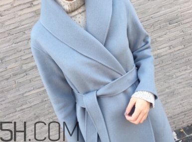 霧霾藍(lán)是什么顏色？霧霾藍(lán)搭什么顏色