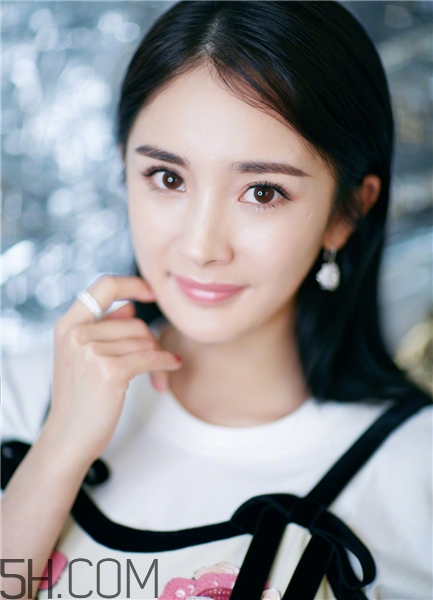 黃褐斑為什么冬輕夏重？黃褐斑為什么是對(duì)稱(chēng)的？