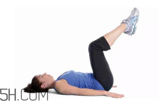 卷腹每次做多少個(gè)合適？卷腹怎么避免脖子發(fā)力？