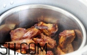 陳翔排骨怎么做？陳翔紅酒燴排骨做法