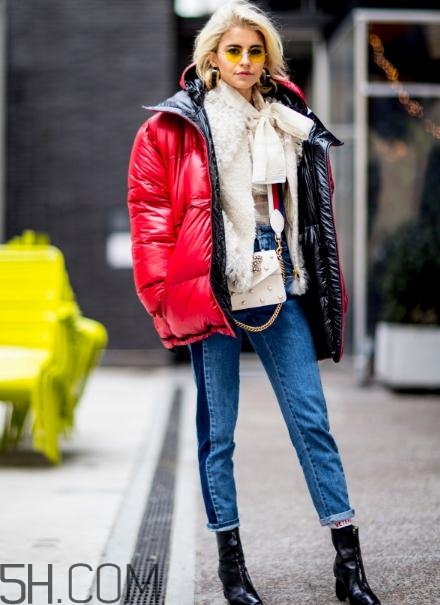 白色毛衣外套怎么搭配？白色毛衣配什么顏色外套？