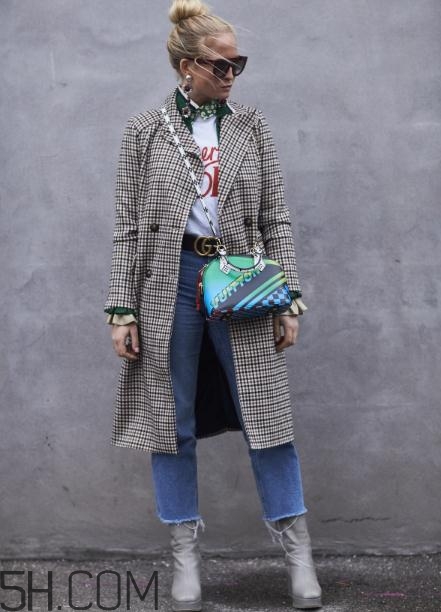 格子大衣里面怎么搭配？格子大衣搭配圖