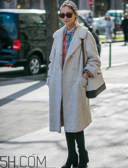 白色包包臟了怎么辦？白色包包臟了用什么洗？