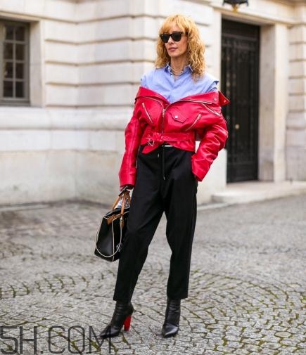 紅色衣服褪色怎么補(bǔ)救？紅色衣服掉色如何處理？