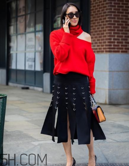 紅色衣服染色了怎么辦？紅色衣服染上黑色怎么洗掉？