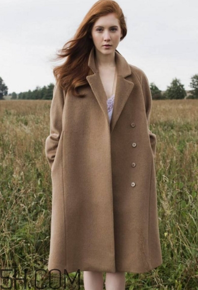 毛呢大衣干洗多少錢？毛呢大衣和羊呢大衣有什么區(qū)別