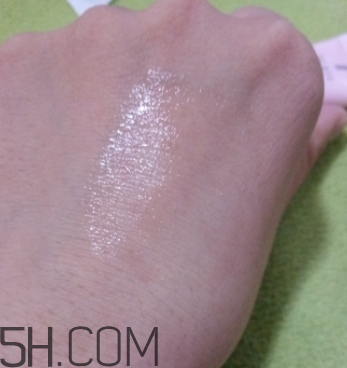 泊美塑采亮眼霜怎么樣？泊美塑采亮眼霜好用嗎？