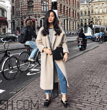 羊毛大衣可以用洗衣機嗎？羊毛大衣可以甩干嗎？