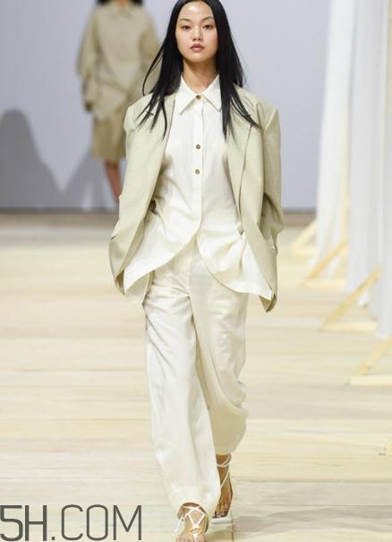 low classic2018春夏系列怎么樣_好看嗎？