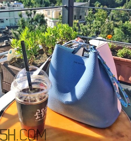 包包上的圓珠筆印怎么去掉？包包上的筆印去得掉嗎？