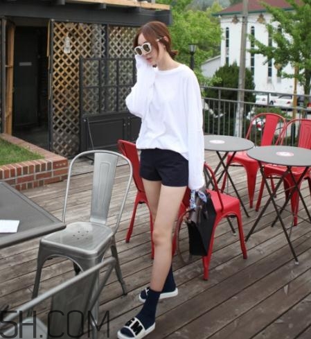 白色衛(wèi)衣怎么洗？白色衛(wèi)衣發(fā)黃怎么辦？