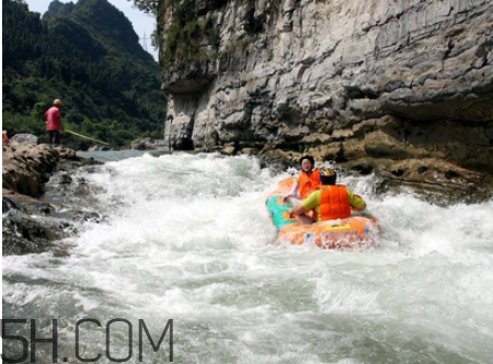 漂流有年齡限制嗎？漂流需要帶什么東西？