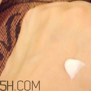 百雀羚護(hù)手霜有幾種？百雀羚護(hù)手霜哪款好用？