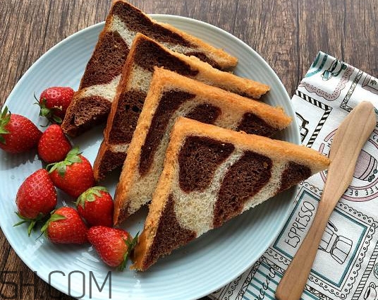 吐司是全麥面包嗎？吐司是酸性還是堿性