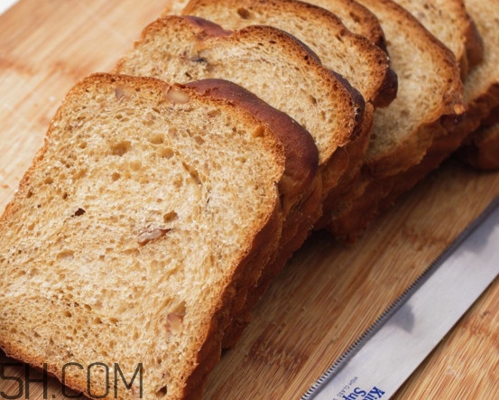 吐司和面包片有什么區(qū)別？用吐司面包可以做什么