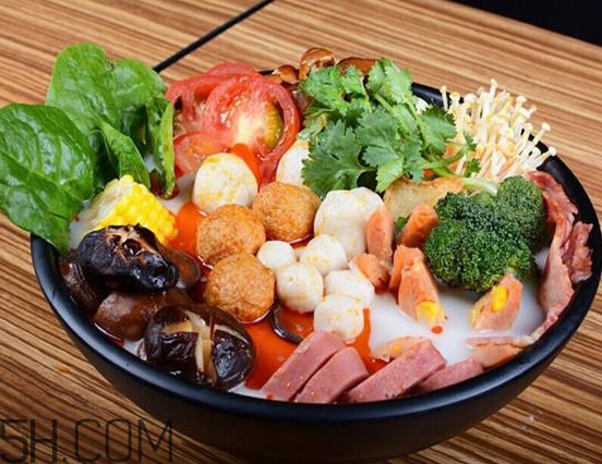 關(guān)東煮利潤高嗎？關(guān)東煮和麻辣燙的區(qū)別