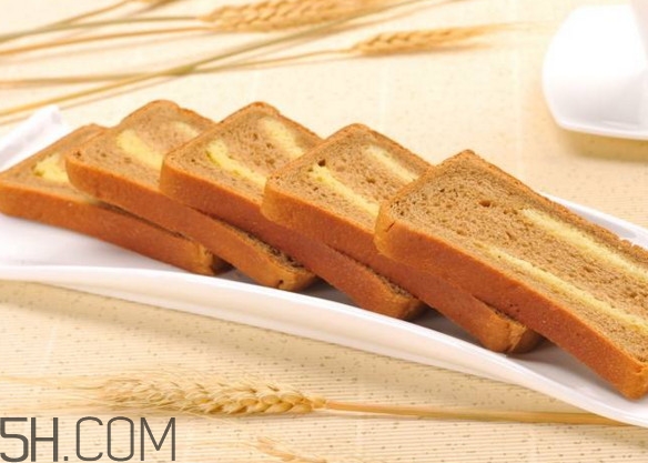 吐司和面包片有什么區(qū)別？用吐司面包可以做什么