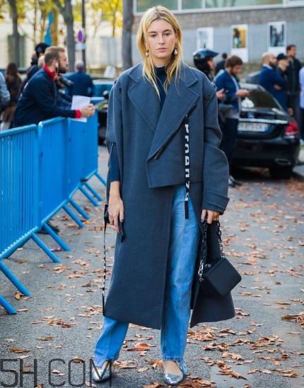 羊毛大衣被蟲蛀了怎么辦？羊毛大衣怎樣預(yù)防被蟲蛀？